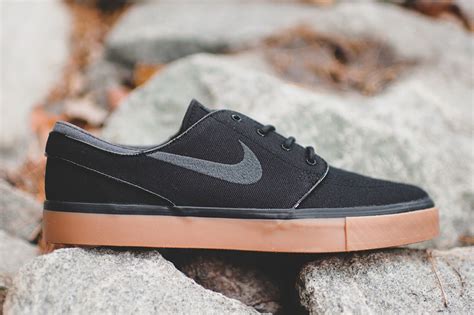 nike janoski weiß gelb|nike sb janoski black gum.